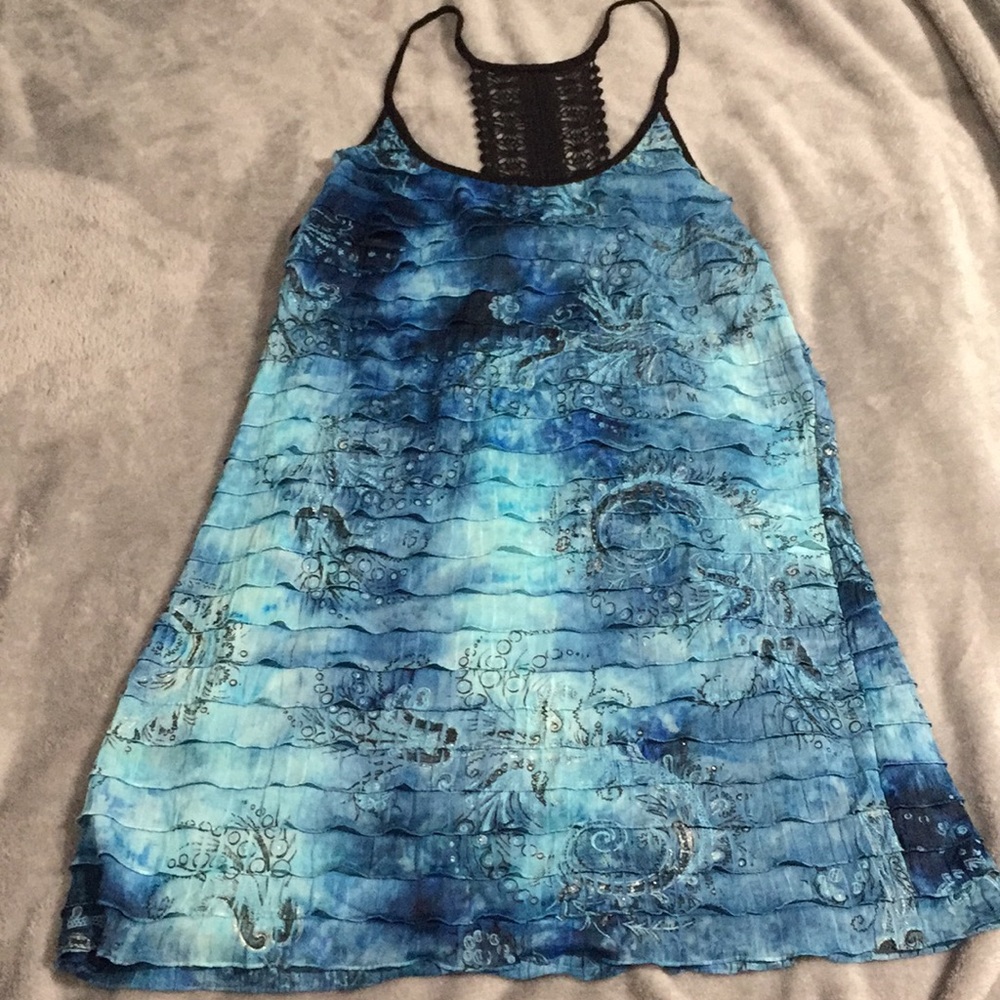 Dressy tank 🔥3 for $25⚡️